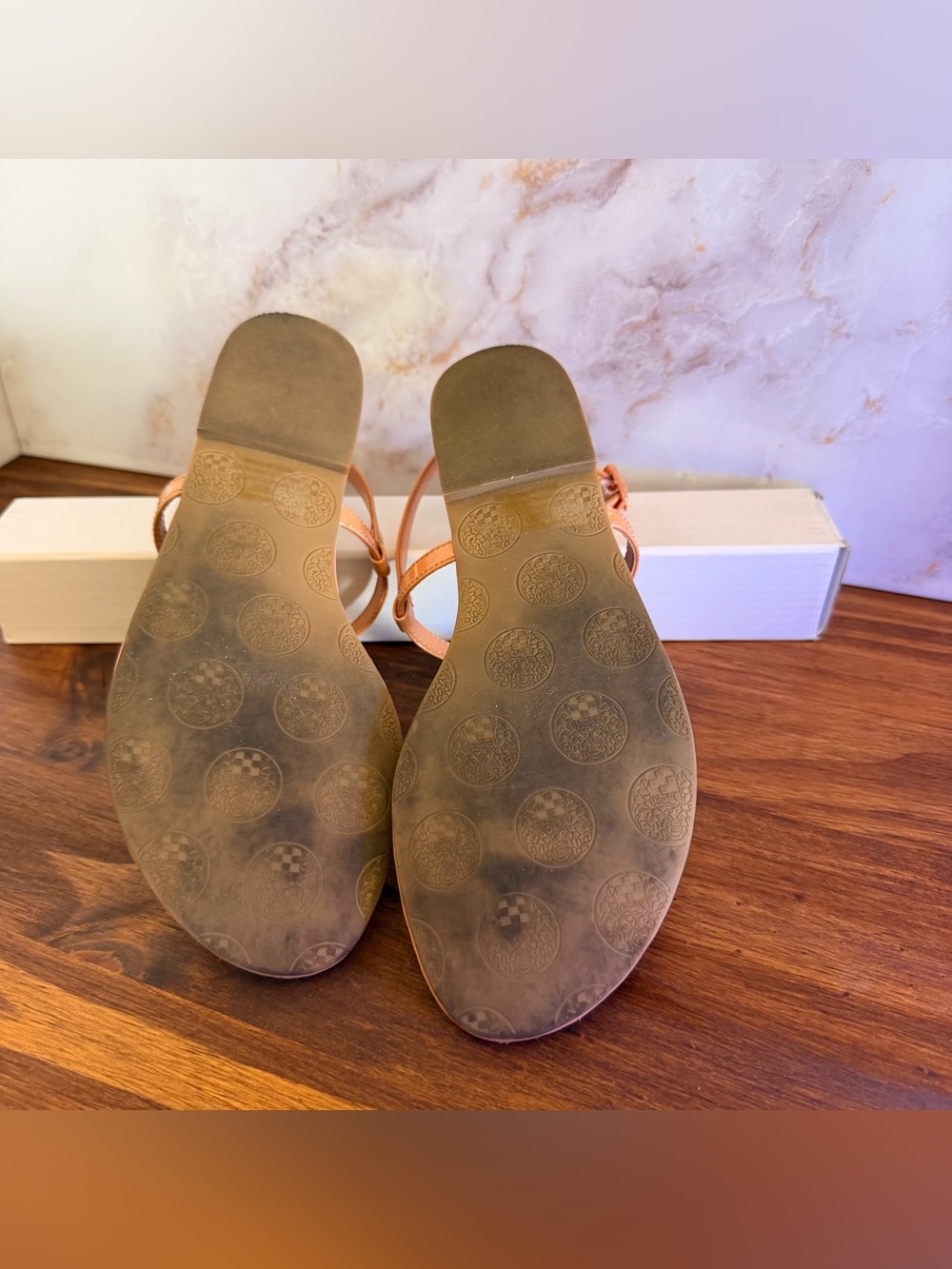 Vince Camuto Peach Bow T-Strap Sandals - Picture 2 of 2